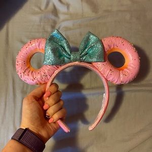Donut Mickey ears (original version)